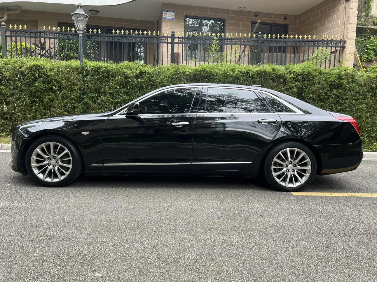 Cadillac Cadillac CT6 28T luxury