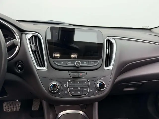 Chevrolet Mai Ruibao XL 535T automatic sharp version