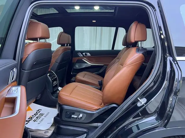 BMW BMW X7 xDrive40i Exclusive M Sports Suit