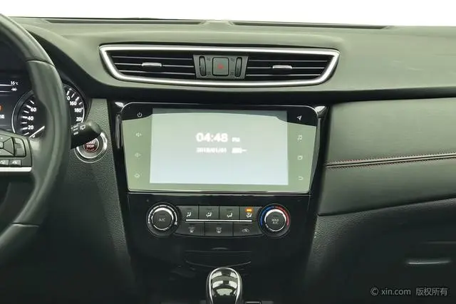 Nissan Qashqai 2.0L CVT Deluxe Edition