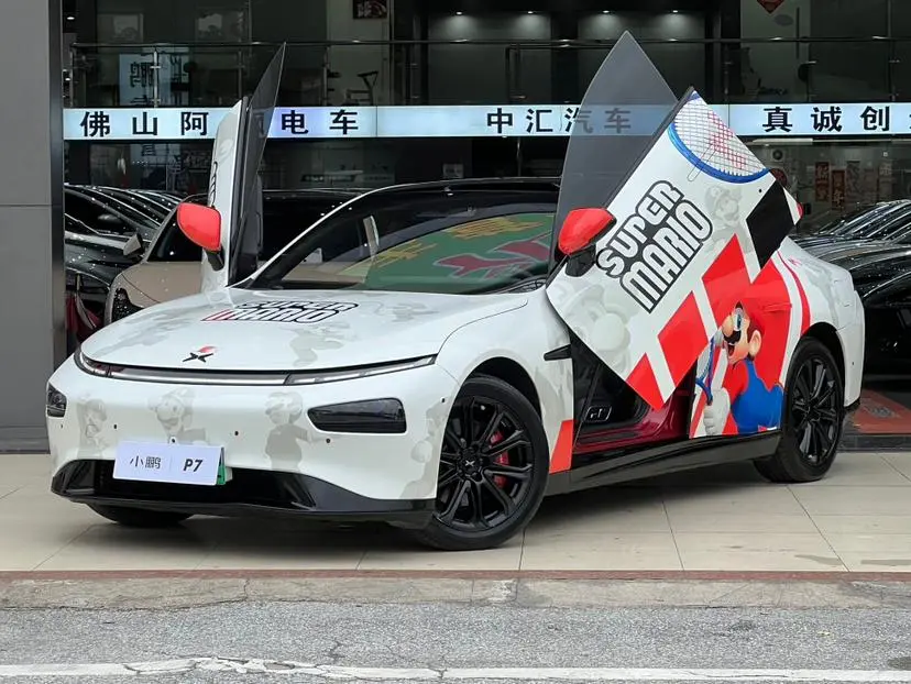 Xpeng Xiaopeng P7 562E Pengyi Performance Edition