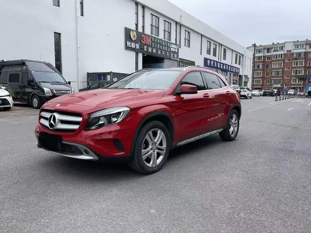 Mercedes-Benz Mercedes-Benz GLA GLA 200 dynamic type