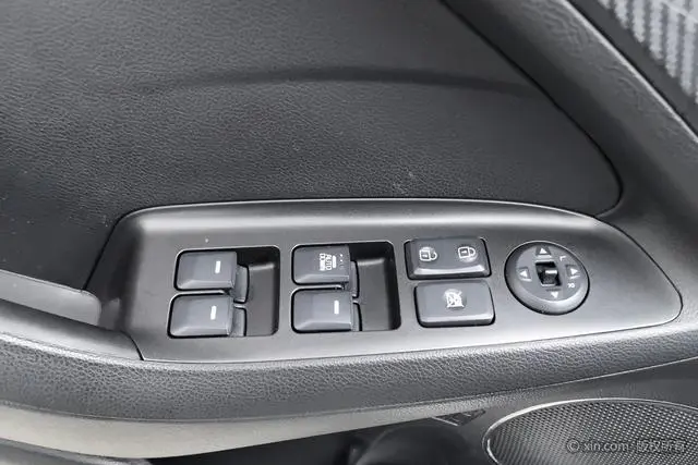 Kia Kia K3 1.6L automatic 15th Anniversary Special Edition GLS