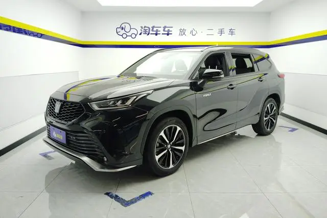 TOYOTA Crown Lufang 2.5L HEV four-wheel drive Premium Edition