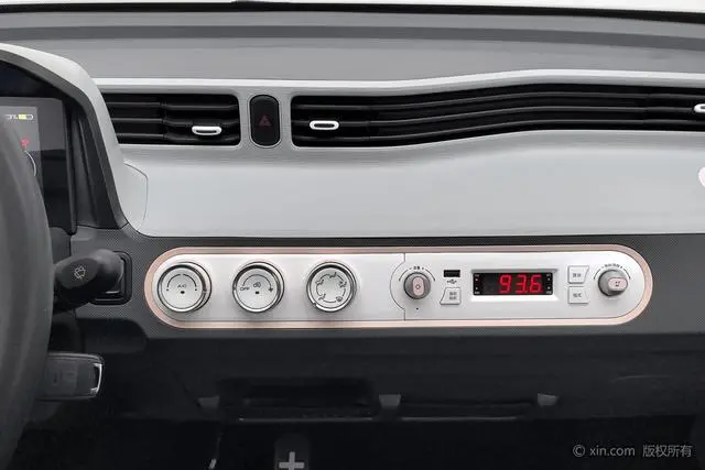 Wuling Wuling Hongguang MINIEV Macaron Premium Lithium Iron Phosphate