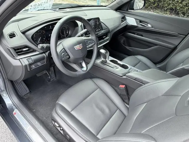 Cadillac Cadillac CT4 28T luxury
