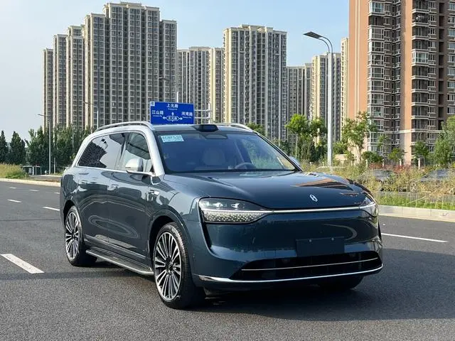 AITO Ask the world M9 Extended range Ultra six-seater version