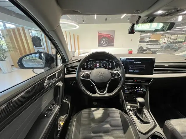 Volkswagen Tiguan X 330TSI Ultimate Edition