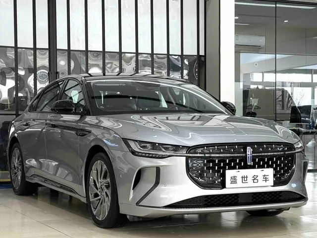 Lincoln Lincoln Z 2.0T two-wheel drive Zunyao hybrid version