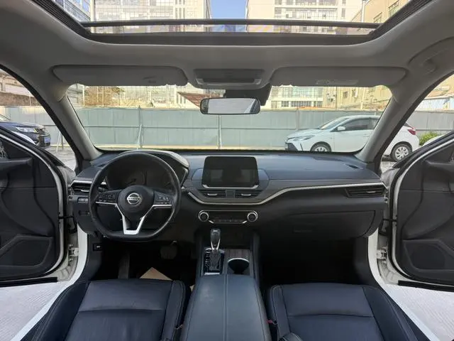 Nissan Teana 2.0 L XL Comfort Edition