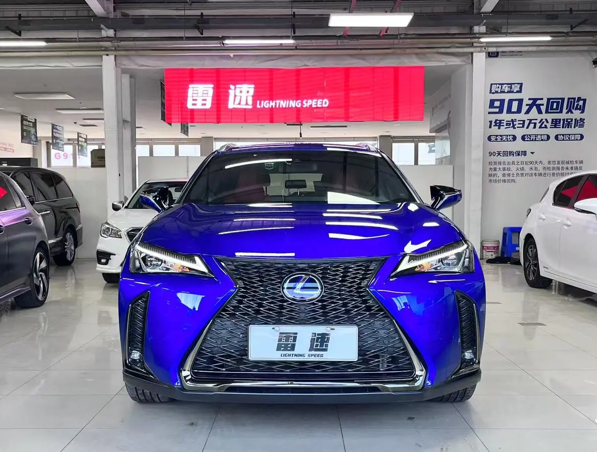 Lexus Lexus UX 260h F SPORT version Country VI