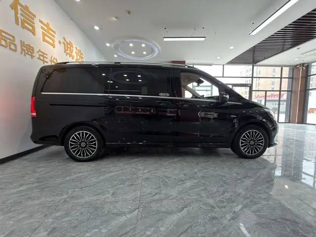 Mercedes-Benz Mercedes-Benz V-class V 260 Premium Edition Country VI