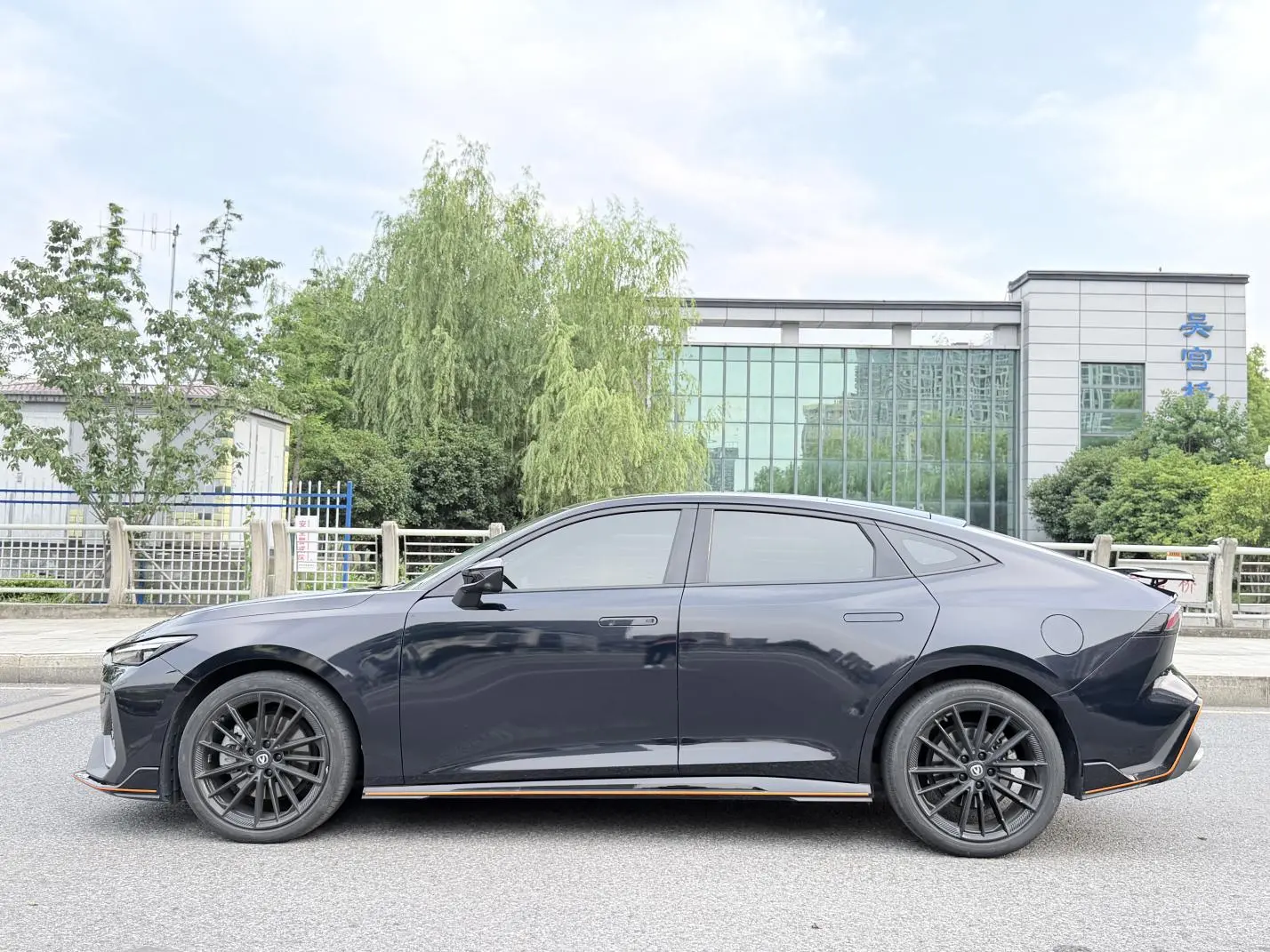 Changan Changan UNI-V 2.0T Front Speed Version
