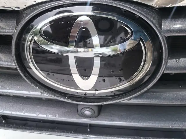 TOYOTA Asian dragon 2.0L XLE Exclusive Edition Country VI