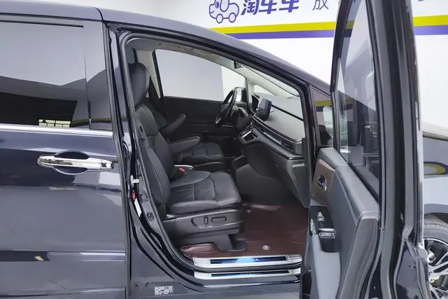 Honda Odyssey 2.0L Rui*Yaoxiang Edition