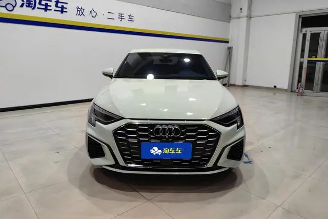 Audi Audi A3 Sportback 35 TFSI Aggressive Sports Type