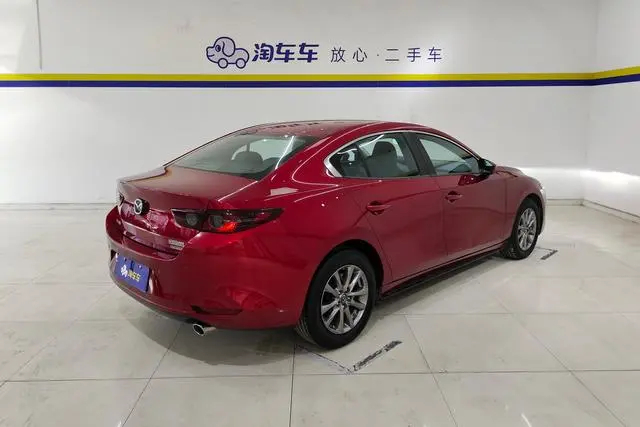 Mazda Mazda 3 Angkesaila 1.5L automatic quality version