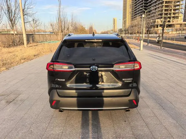 TOYOTA Wilanda Dual engine 2.5L two-wheel drive urban version