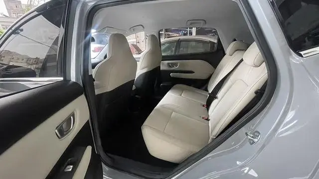 Wuling Wuling Bingguo PLUS 330km five-seater version