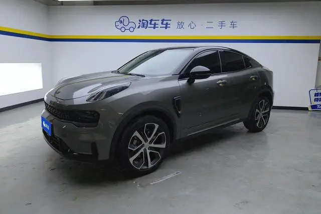 LYNK & CO Lynk 05 2.0TD four-wheel drive Halo