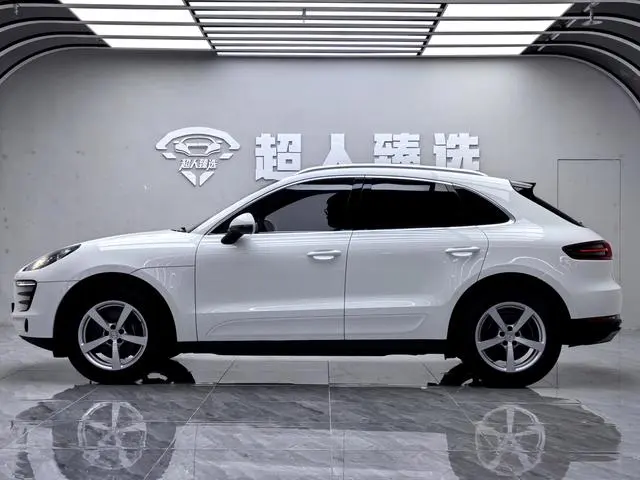 Porsche Macan Macan 2.0T