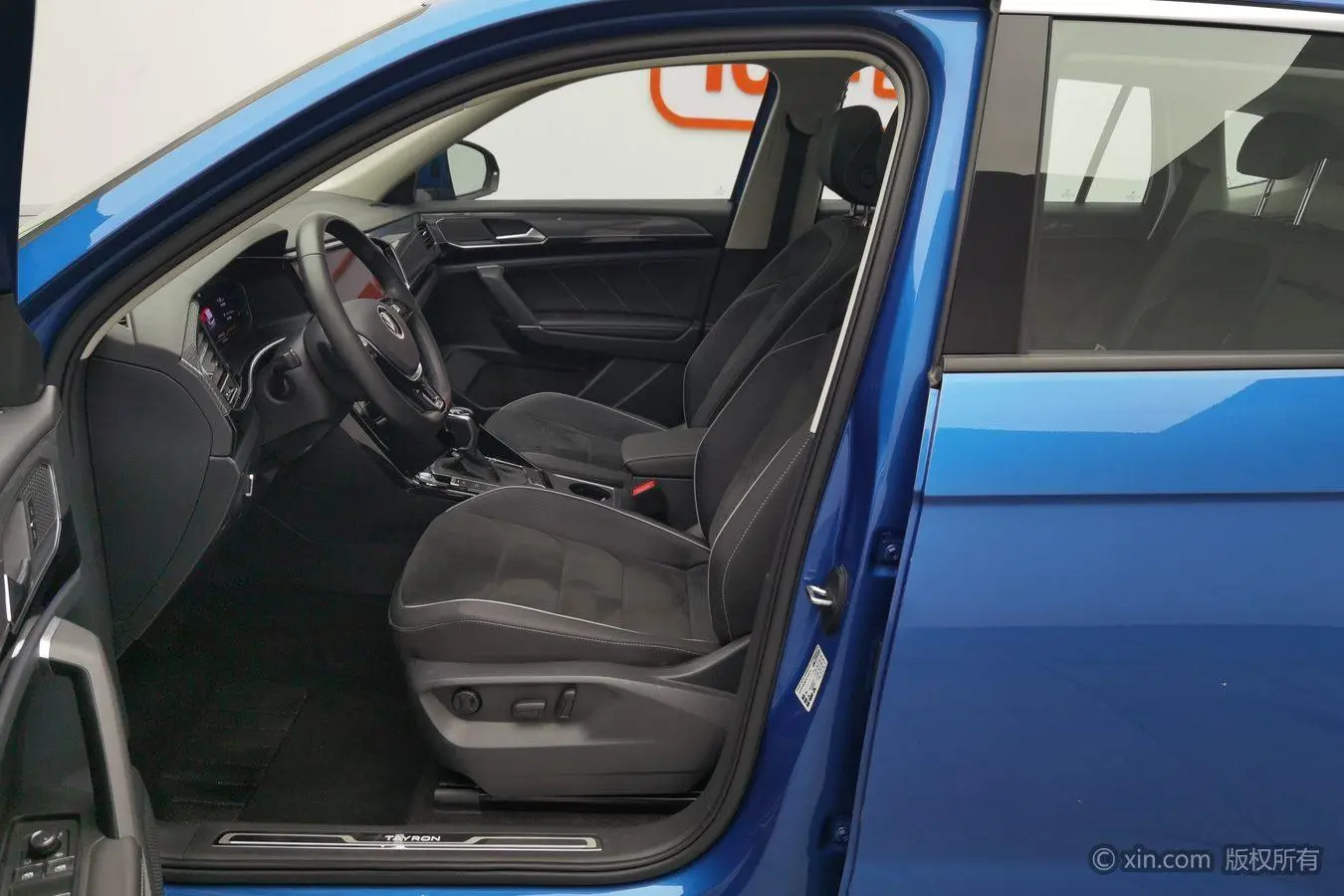 Volkswagen Tanyue 380TSI Luxury Zhilian Edition Pro Four-wheel drive