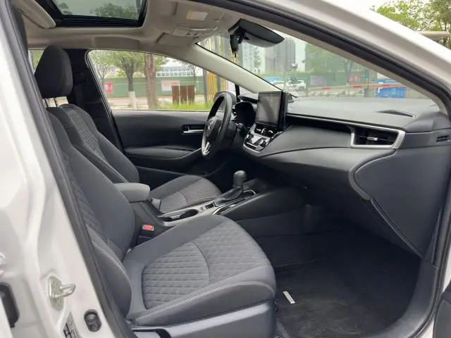TOYOTA Asian lion 2.0L Deluxe Edition