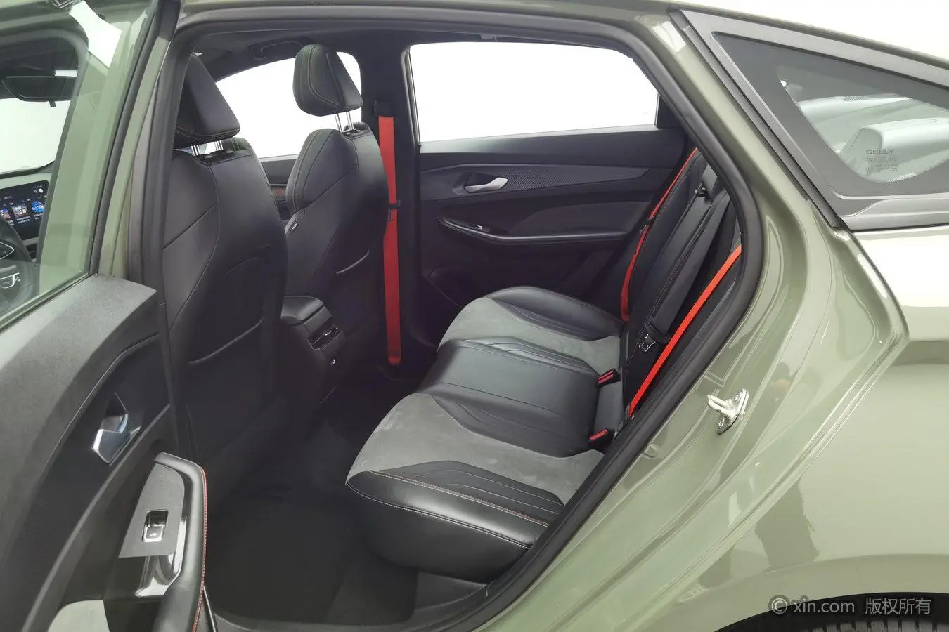 Geely Binrui Binrui COOL 1.5T DCT Thunder Edition
