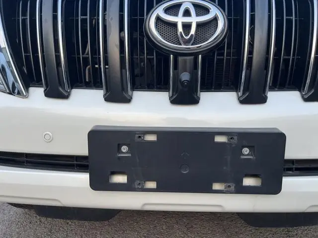 TOYOTA Prado 3.5L automatic TX-L NAVI