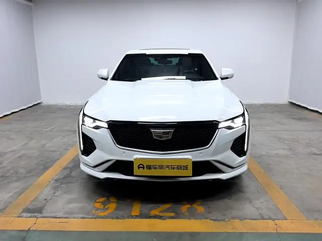 Cadillac Cadillac CT4 28T premium type