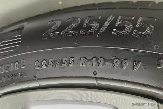 EXEED Xingtu Lingyun 1.6T two-wheel drive Diamond version