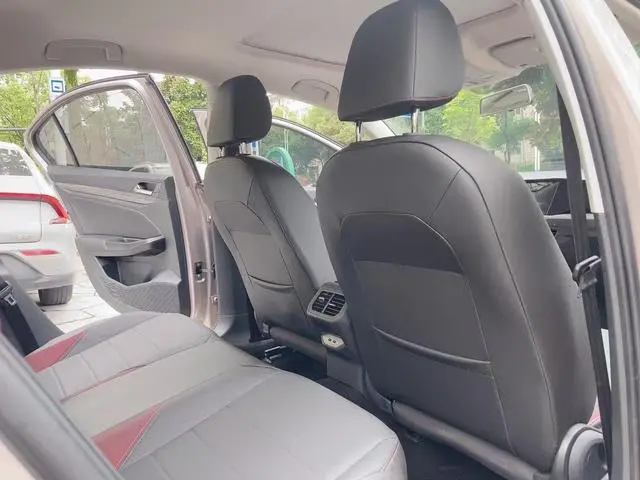 Volkswagen Bora 1.5L automatic comfort intelligent version