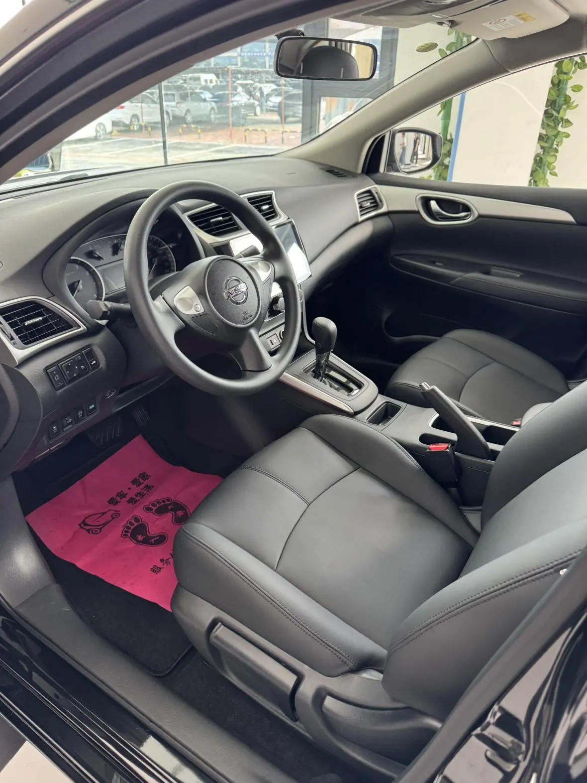 Nissan Xuan Yi Classic 1.6 XE CVT Comfort Edition