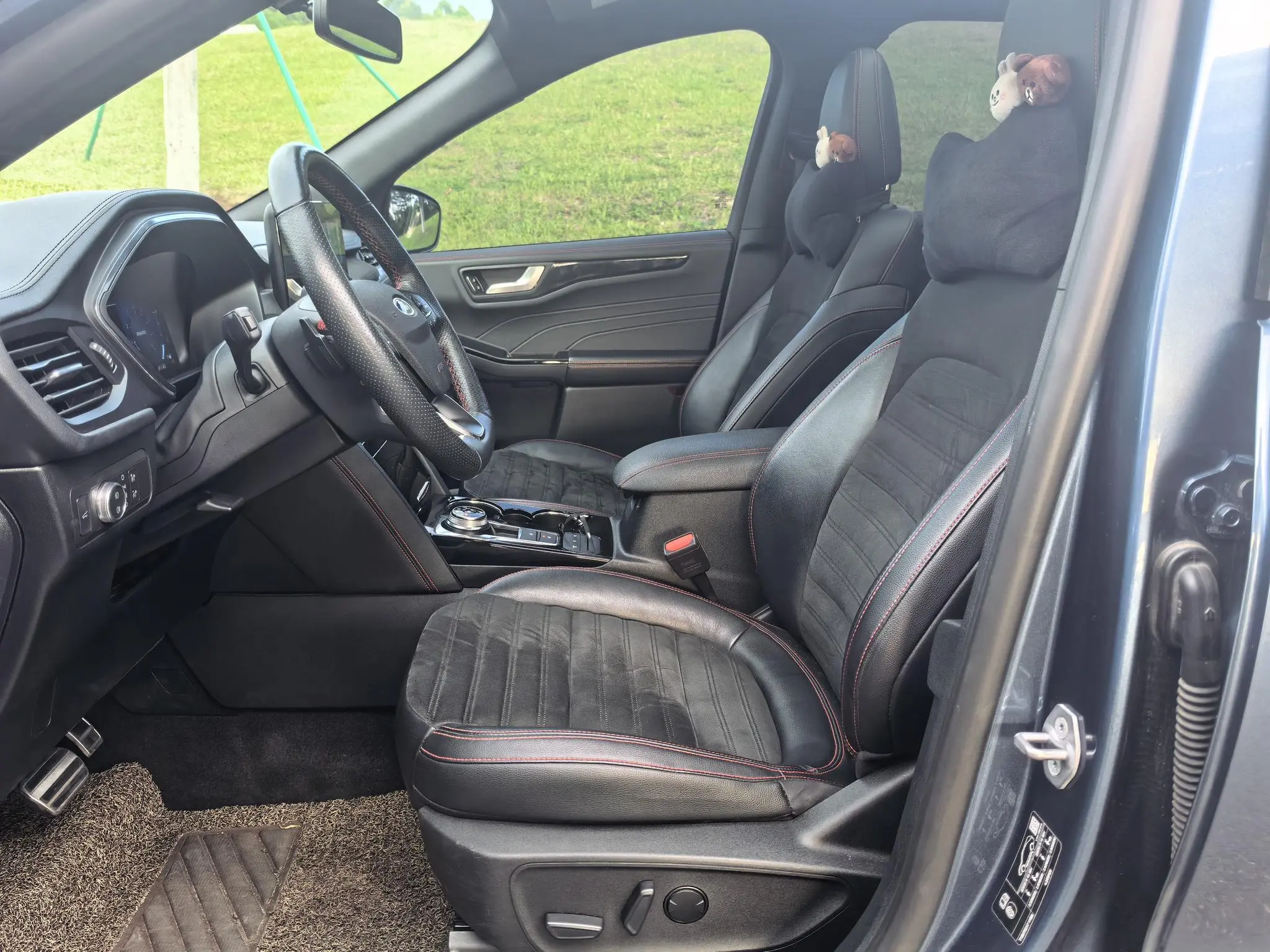 Ford Ruiji EcoBoost 245 four-wheel drive indulgence ST-LINE