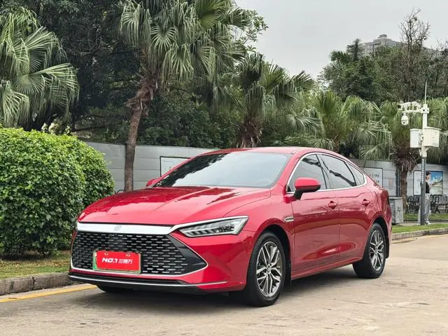 BYD Qin PLUS DM DM-i 55KM flagship type