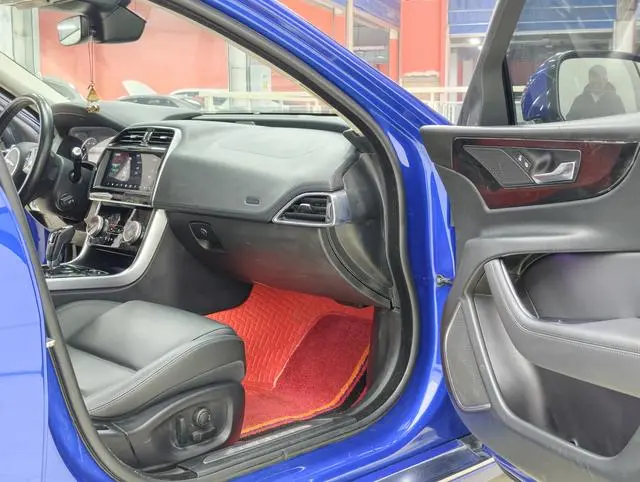 Jaguar Jaguar XEL 2.0T 200PS S Enterprising Elegant Version