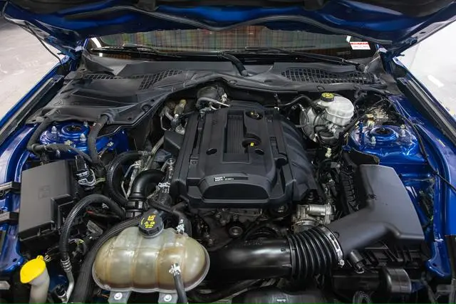Ford Mustang 2.3T EcoBoost
