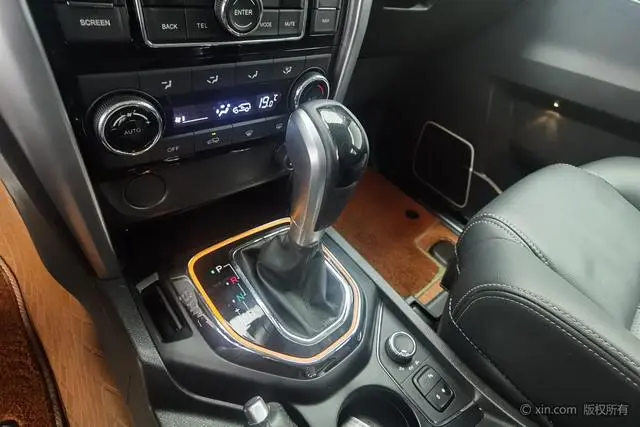 Beijing Beijing off-road BJ80 2.3T Automatic Excellent Tribute Version