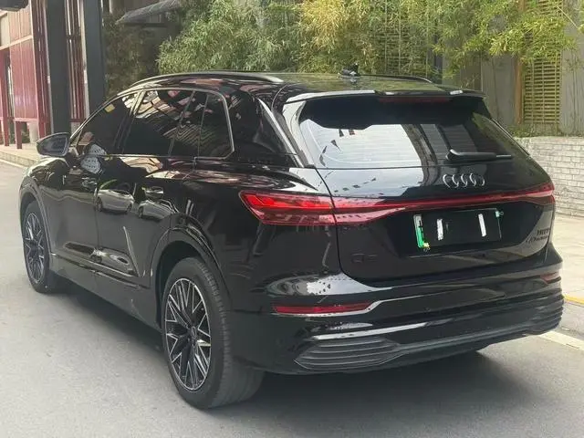 Audi Audi Q5 e-tron 40 e-tron Xingyao Mecha Set