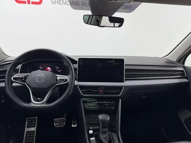 Volkswagen Tiguan L 330TSI automatic two-wheel drive R-Line Ultimate edition