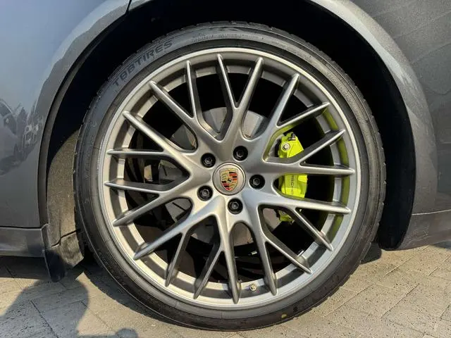 Porsche Panamera E-Hybrid Panamera 4 E-Hybrid 2.9T
