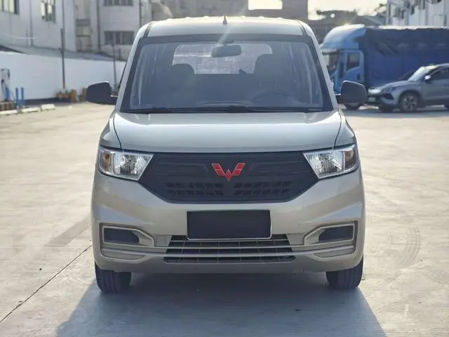 Wuling Wuling Hongguang V 1.5L manual power-up version