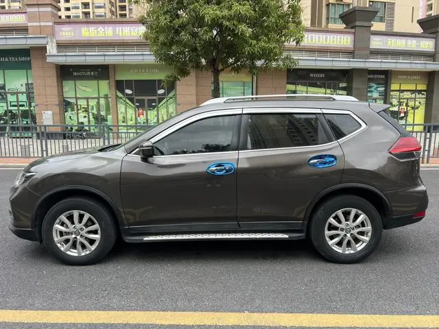 Nissan Qijun 2.0L CVT Comfort Edition 2WD