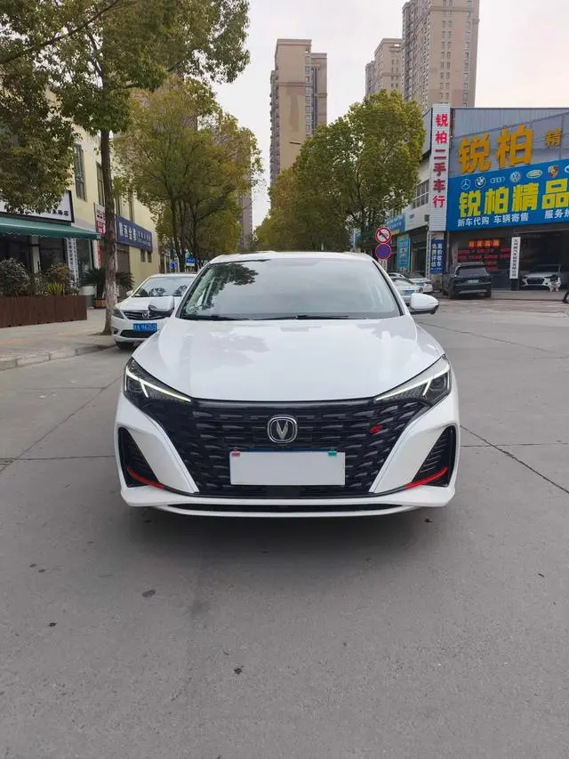 Changan Yidong PLUS 1.4T DCT High Energy Version