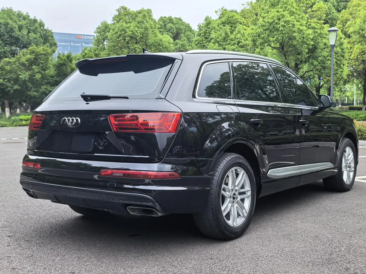 Audi Audi Q7 40 TFSI comfort type