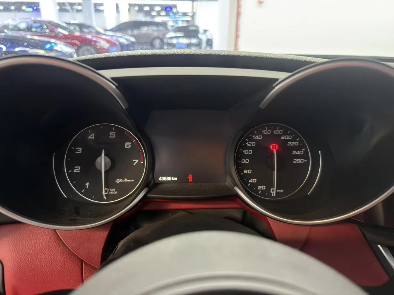 Alfa Romeo Giulia 2.0T 280HP Track Limited Edition