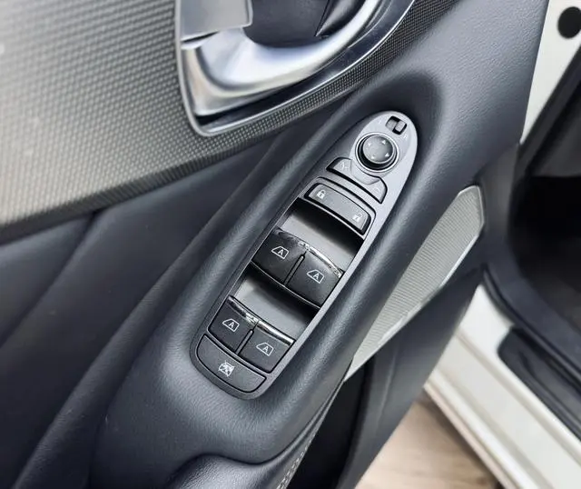Infiniti Infiniti Q50L 2.0T Premium Version Country VI