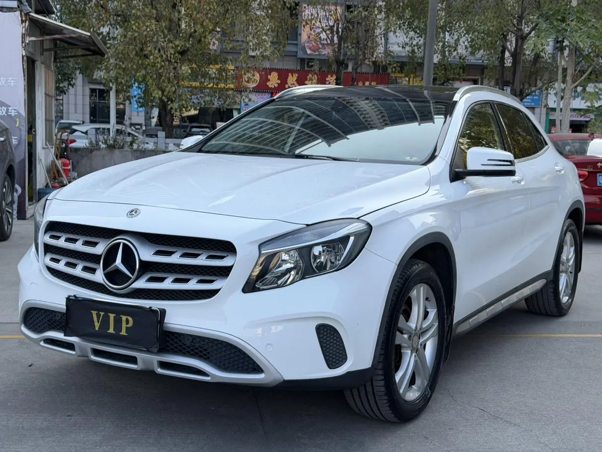 Mercedes-Benz Mercedes-Benz GLA GLA 200 dynamic type