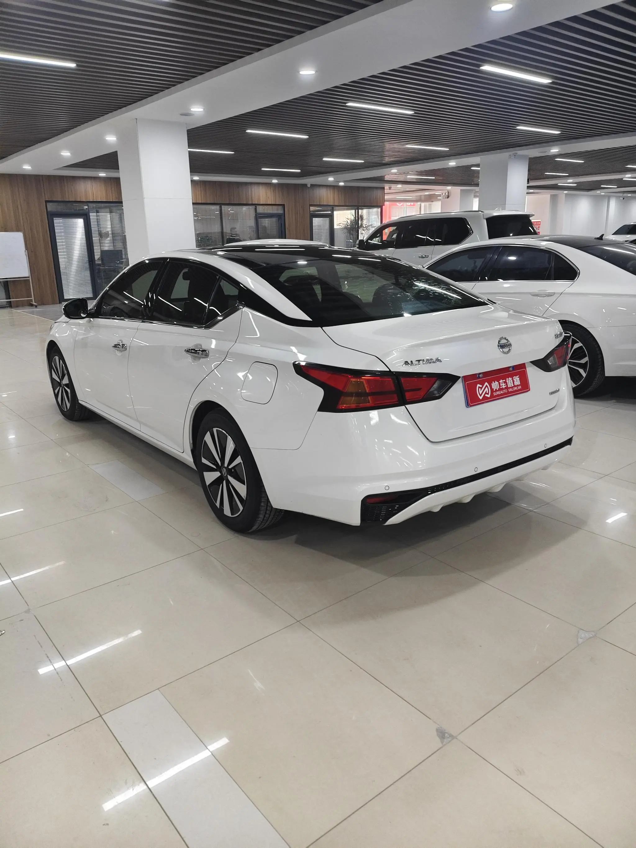 Nissan Teana 2.0 L XL Upper Smart Travel Edition