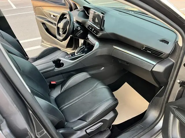 Peugeot Peugeot 4008 360THP Strength Edition